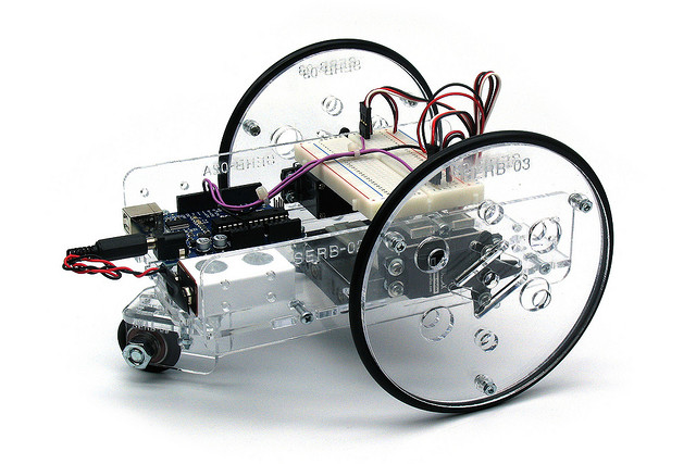 робот на Arduino